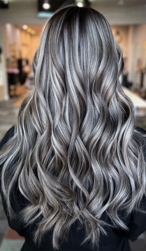 Dark Ash Blonde Hair, Pelo Color Vino, Ash Blonde Hair Balayage, Blonde Hair Colors, Blonde Highlights On Dark Hair, Hair Change, Dark Ash Blonde, Ash Blonde Hair Colour, Cool Hair