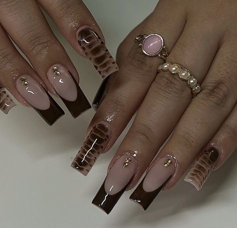 Stylish Nail Art, Brown Acrylic Nails, Tapered Square Nails, Girly Acrylic Nails, Classy Acrylic Nails, Fall Acrylic Nails, Brown Nails, Square Acrylic Nails, Fire Nails