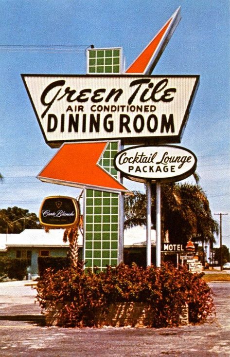 Roadside Restaurant, Retro Florida, Atomic Art, Roadside Signs, Motel Sign, Retro Signage, Googie Architecture, Retro Signs, Building Signs