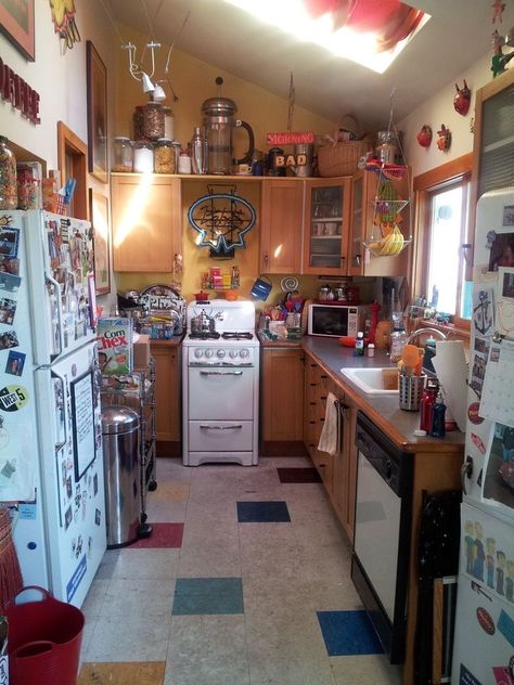 Small Cluttered Kitchen, Creepy Kitchen Aesthetic, Small Cluttered Apartment, Kitchen Reference Images, Cluttered Home Aesthetic, Cluttered Kitchen Aesthetic, Old Kitchen Aesthetic, Old Apartment Kitchen, Small Old Kitchen