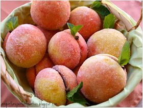 Italian Peach Cookies, Peach Cookies Recipe, Peach Cookies, Italian Christmas Cookies, Spring Baking, Italian Cookie Recipes, Italian Recipes Dessert, Cookie Table, Peach Jam