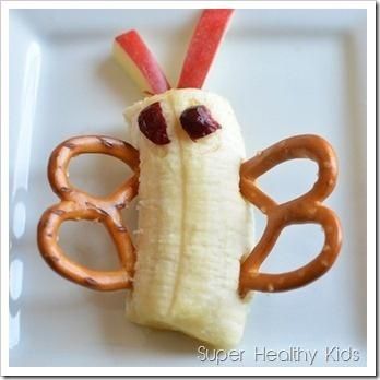 Bug Snacks Butterfly Snacks, Butterfly Food, Super Healthy Kids, Kid Snacks, Preschool Snacks, Interesting Recipes, School Snack, Fun Snacks For Kids, Toddler Food