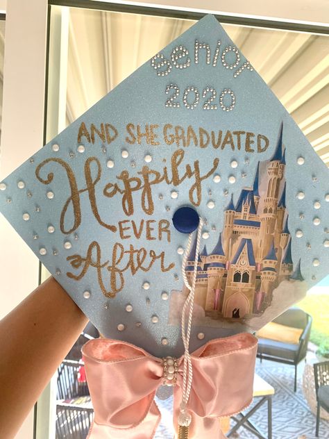 Graduation Cap Designs Funny, Cute Graduation Caps, Disney Grad Caps, Senior Caps, High School Graduation Cap Designs, Disney Graduation Cap, Garden Trellis Ideas, Creative Graduation Caps, Manifesting Board