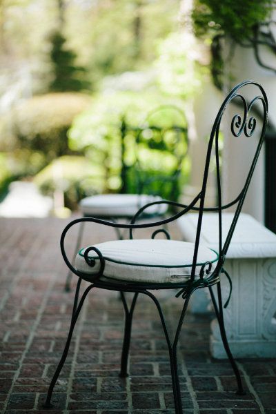 Wrought Iron Outdoor Furniture, Chair Photography, Wrought Iron Chairs, Wedding Chairs, Dream Garden, Farm Wedding, Classic Elegance, Wrought Iron, Style Me Pretty