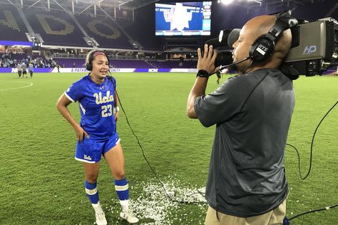 D1 Womens Soccer, Ucla Womens Soccer, Ucla Soccer Aesthetic, Ucla Soccer, Ucla Vision Board, D1 Soccer, College Soccer Aesthetic, Ucla College, Penalty Kick