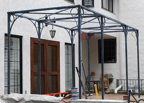 steel pergola Iron Pergola, Corner Pergola, Steel Pergola, Pergola Curtains, Backyard Garden Layout, Cheap Pergola, Pergola Swing, Pergola Lighting, Modern Pergola