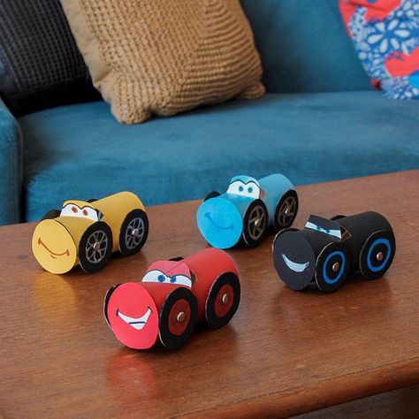 Cars Craft, Cardboard Cars, برق بنزين, Cardboard Car, Cardboard Craft, Toilet Paper Tube, Cars Disney, Car Craft, Toilet Paper Roll Crafts