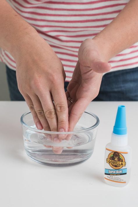 Remove Super Glue From Skin, How To Remove Super Glue From Skin, Remove Super Glue, Foam Glue, How To Remove Glue, Spray Glue, Cleaning Stuff, Gorilla Glue, Spray Adhesive