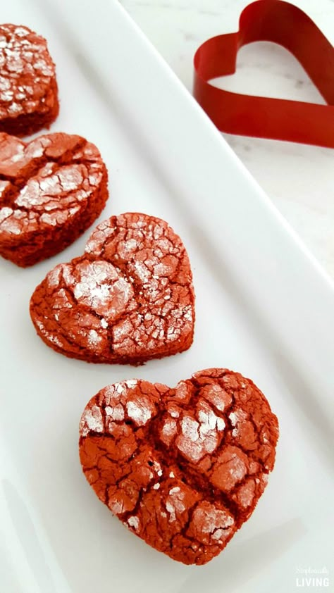 Red Velvet Heart Crinkle Cookies, Valentine's Day Recipes, Cookie Recipes, Heart Cookies Valentines Recipes, Red Desserts, Valentines Recipes Desserts, Cookies Valentines, Valentines Treats, Valentines Baking, Valentine Recipes, Valentine's Day Treats, Shaped Cookies