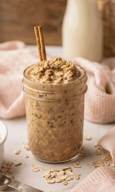 Brown Sugar Espresso, Coffee Overnight Oats, Brown Sugar Coffee, Best Overnight Oats Recipe, Chia Overnight Oats, Overnight Oatmeal Recipes, Oat Recipes Healthy, Overnight Oats Recipe Healthy, Sweet Breakfast Treats