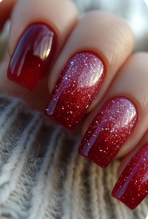 Glittery Red Nails, Ombre Glitter Nails, Red Sparkle Nails, Christmas Party Nails, Strawberry Nail Art, Classic Nail Designs, Nails Making, Red Nails Glitter, Glitter Nails Acrylic