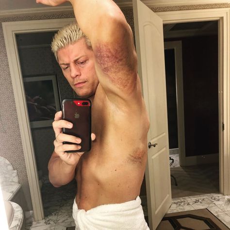 Cody Rhodes Cody Rhodes, Rhodes, Wwe, Wrestling, Mirror Selfie