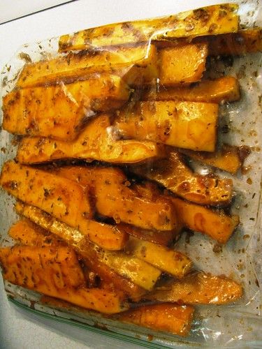 Grilled Butternut Squash Squash On The Grill, Grilled Butternut Squash, Best Butternut Squash Soup, Healthy Dinner Sides, Grilled Squash, Fall Veggies, Butternut Squash Recipes, Fall Dishes, Roasted Squash