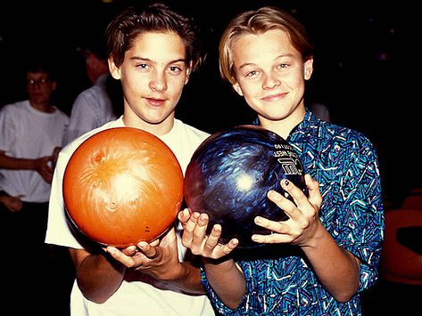 Justin Timberlake, Ryan Gosling and More Celebs Who Have Been Friends Since They Were Kids| Adam Levine, Ben Affleck, Chaz Bono, Gwyneth Paltrow, Jennifer Aniston, Jonah Hill, Justin Timberlake, Kate Hudson, Lauryn Hill, Leonardo DiCaprio, Liv Tyler, Matt Damon, Maya Rudolph, Naomi Watts, Nicole Kidman, Ryan Gosling, Tobey Maguire, Zach Braff Tobey Maguire Leonardo Dicaprio, Photos Rares, Spider Men, Leonardo Dicaprio 90s, Young Leonardo Dicaprio, Young Celebrities, Leo Dicaprio, Famous Movies, Good Buddy