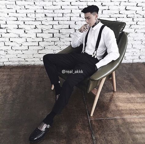 Xiu Akay, Masc Fashion, Outfit Korean Style, Hubba Hubba, Handsome Asian Men, Hot Asian Men, Perfect Boy, Well Dressed Men