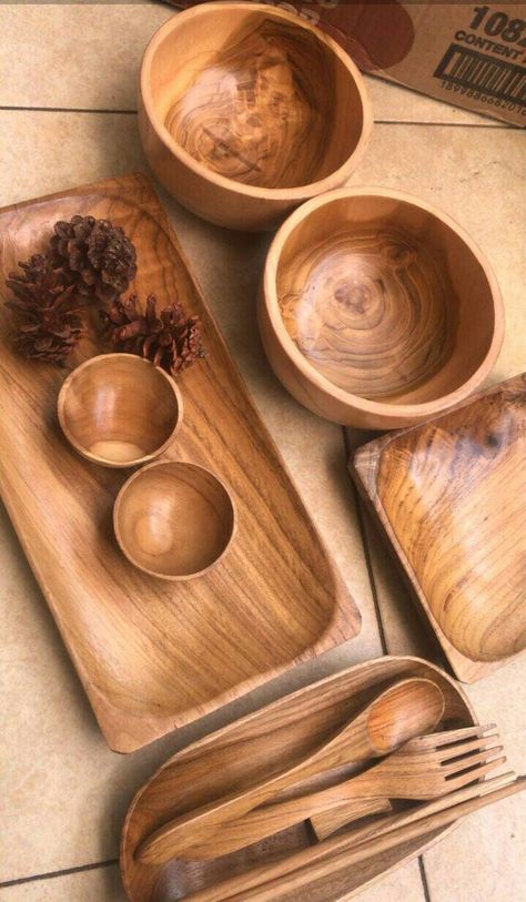 🌸 FREE SHIPPING🌸 Teak wood tableware,wooden dining set/ teak wood tableware hampers/hampers. perfect for birthday gift, wedding gift,gift for her, gift for mom. 🍒consists of : 1.Teak serving plate size 30 x 15cm 2. Plate box size 25x10cm 3.Oval plate size 20x10 cm 4. Bowl 15cm (2pcs) 5. Bowl 6 cm (2pcs) 6. Cutlery 7. Chopsticks 8. Bamboo Straws 9. pine flower 3pcs 10. hamper box 🌸 Thank You...GOD Bless u 🌸 Bamboo Bowls And Plates, Wooden Dinnerware Set, Wooden Dish Set, Wooden Cutlery Set, Wooden Serving Dishes, Wooden Plates And Bowls Set, Wood Plates Ideas, Wood Plates Table Setting, Wooden Plates Table Setting