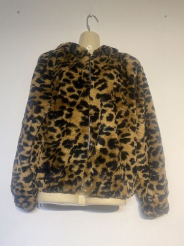 WILD FABLE Ladies Leopard Print Faux Fur Zip Ip Hoodie Jacket Size S | eBay Leopard Hoodie, Fluffy Coat, Boy Meets, Wild Fable, Hoodie Jacket, Hoodie Print, Leopard Print, Faux Fur, Style Inspiration