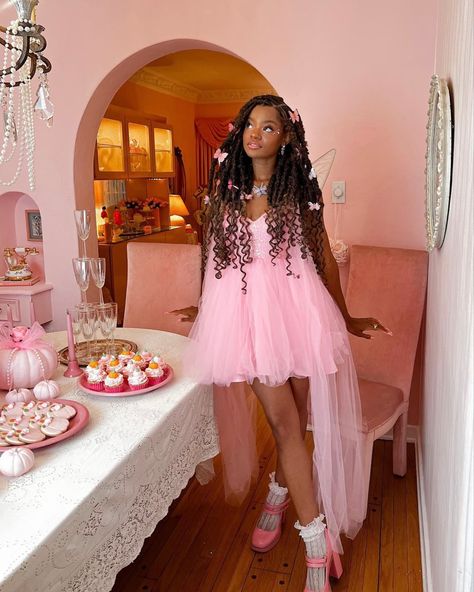 Outfits Coquette, Barbie Fairytopia, Look Rose, Brain Cells, Black Princess, Fashion Barbie, Black Femininity, Black Is Beautiful, Outfits Casuales