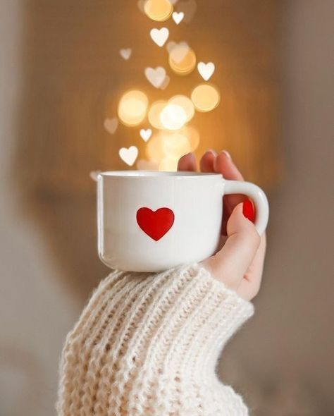 Winter Lifestyle, Cup Making, Curly Hair Accessories, Breakfast Photography, Bullet Planner, Abstract Wallpaper Backgrounds, Coffee Pictures, Valentine's Day Recipes, Valentine Photo