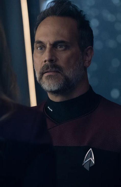 Captain Liam Shaw, Todd Stashwick, Star Trek Picard Season 3, Star Trek Picard, Star Trek Tv, Star Trek Images, Serbia And Montenegro, Nba Season, Japan News