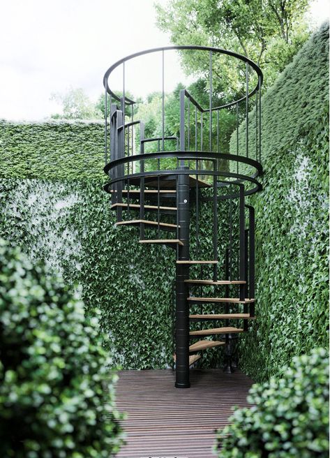 The concept of vertical gardens has been around for centuries. Take a tour of top designers' living walls and get inspired to create your own! Spiral Staircase Outdoor, Staircase Outdoor, Vertical Garden Design, Garden Stairs, Exterior Stairs, Garden Steps, Outdoor Stairs, Magic Garden, Walled Garden