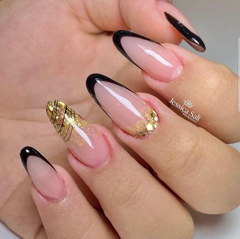 Nail Art Wheel, Edgy Nails, Pretty Gel Nails, Simple Nail Art Designs, Fire Nails, Pretty Acrylic Nails, Dope Nails, Nail Arts, Best Acrylic Nails