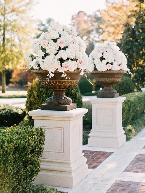 Beautiful pink and white floral arrangements. Photography: Amy Arrington Photography - amyarrington.com Garden Urns, Formal Garden, Formal Gardens, French Garden, White Gardens, Estate Wedding, Shade Garden, Front Garden, Dream Garden