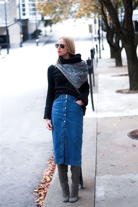 How To Style Denim Skirt In Winter. There are any references about How To Style Denim Skirt In Winter in here. you can look below. I hope this article about How To Style Denim Skirt In Winter can be useful for you. Please remember that this article is for reference purposes only. #how #to #style #denim #skirt #in #winter Denim Skirt Winter Outfit, Outfit Mit Jeans, Blue Jean Skirt Outfits, Denim Skirt Winter, Denim Skirt Outfit Winter, Midi Rock Outfit, Midi Skirt And Boots, Outfits With Black Leggings, Denim Skirt Outfit