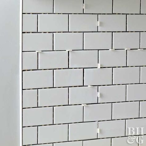 White Subway Tiles Kitchen Backsplash, White Subway Tile Kitchen, Diy Tile Backsplash, Subway Tile Patterns, How To Tile, Tiles Backsplash, Mosaic Tile Sheets, Subway Tile Backsplash Kitchen, Subway Tiles Bathroom