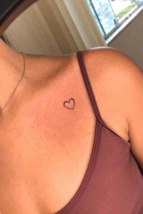 Places To Have Tattoos Women, Cute Finger Tattoos, Tato Minimal, Basic Tattoos, Small Girly Tattoos, Hand Tattoos For Girls, Small Pretty Tattoos, Petite Tattoos, Small Hand Tattoos