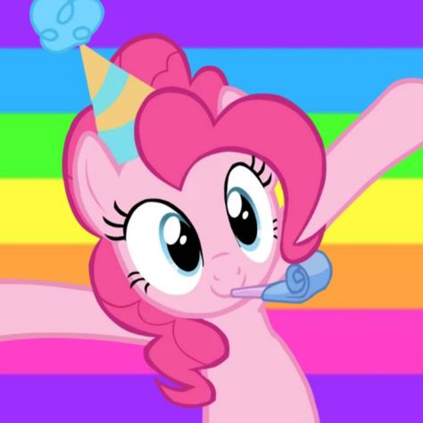 Pinkie pie plurgender pfp ☆ Pinkie Pie Party, Mlp Pfps, Pink Pie, Pie Party, Hime Gyaru, Finn Wolfhard, Pinkie Pie, Mlp My Little Pony, My Little Pony