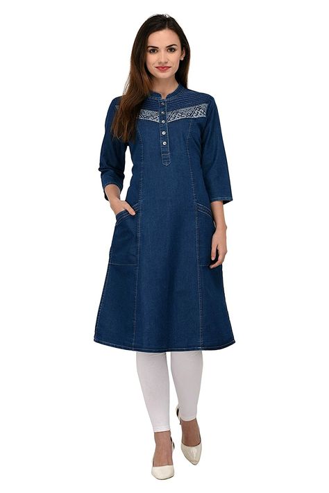 Jeans And Heels Outfit Dressy Classy, Short Kurtis For Jeans Fashion, Denim Kurti Designs, Kurti With Pocket, Kurti And Jeans, Jeans Kurti Style, Kurtis For Jeans, Turtle Neck Dress Outfit, Lahanga Design