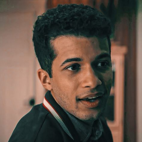 John Ambrose, Jordan Fisher, Descendants Characters, Film Netflix, Netflix Movies, Love Movie, The Marauders, Descendants, The Boys