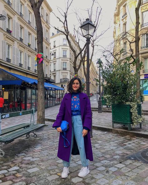 Purple Coat Outfit, Emily In Paris Inspired Outfits, Colour Combinations Fashion, Color Combos Outfit, Color Blocking Outfits, Purple Coat, Color Combinations For Clothes, Fashion Top Outfits, Quirky Fashion