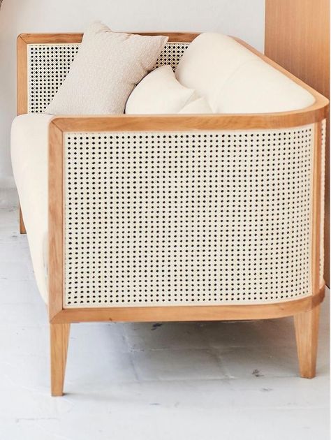 Mar 31, 2020 - Spectacular photo - see our report for even more innovations! #pinksofa Sofa Rattan, Kursi Bar, Rattan Sofa, Classic Sofa, Rattan Furniture, Furniture Inspiration, Floor Design, Interior Furniture, My New Room