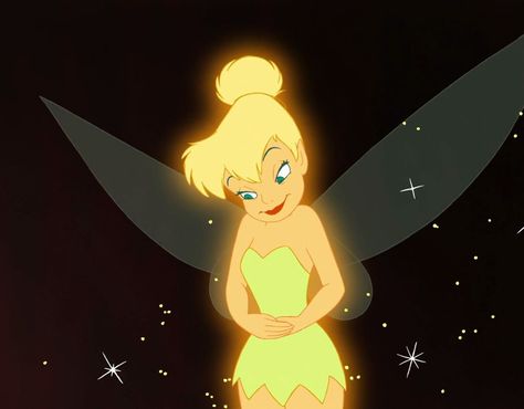 Tinkerbell And Peter Pan, Tinkerbell Peter Pan, Rose Mciver, Disney Quizzes, Disney Quiz, Peter And Wendy, Princess Fan Art, Disney Heroines, Disney Princess Fan Art