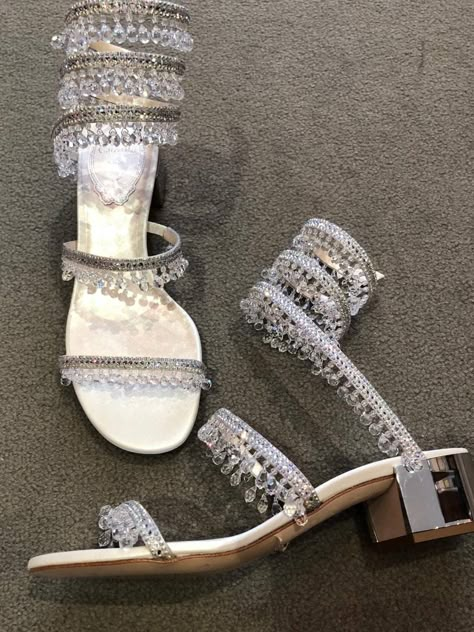 Rene Caovilla Aesthetic, Heels Ideas, Caovilla Shoes, Rene Caovilla Shoes, Diy Sandals, Jordan Shoes Girls, Shoes Heels Classy, Classy Shoes, Rene Caovilla