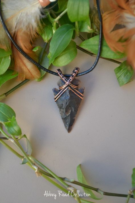 Arrowhead Jewelry, Arrowheads Jewelry, Eclectic Jewelry, Wire Wrapped Stone Jewelry, Arrow Head, Arrowhead Necklace, Wire Jewelry Designs, Wire Wrapping Crystals, Wire Wrapping Stones