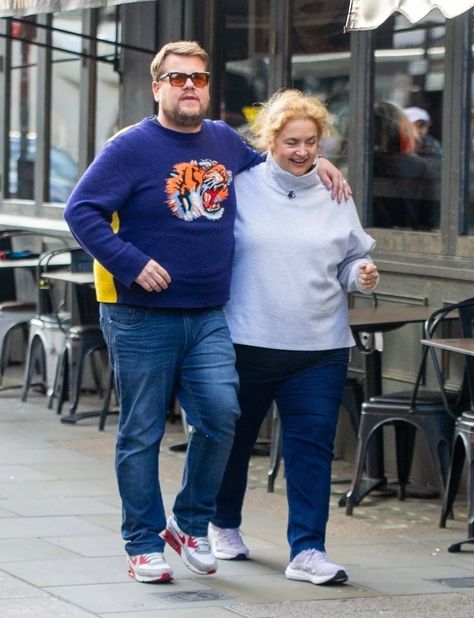 Gavin and Stacey stars James Corden and Ruth Jones haven’t been seen together since the last episode in 2019 - and this week the pair were spotted enjoying a chat and a stroll. Image: WJ_Images/BACKGRID Gavin And Stacey Christmas, Harry Styles And Sarah Jones, Gavin And Stacey Poster, Harry Styles With James Corden, Bts James Corden, Ruth Jones, In Smile, Gavin And Stacey, Give Hope