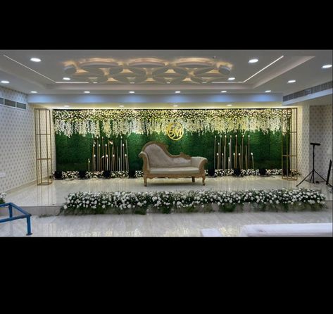 Selfie Point, Marriage Hall, Reception Stage, Reception Stage Decor, Engagement Decor, Flower Garland Wedding, Decoration For Wedding, Wedding Background Decoration, Stage Decor