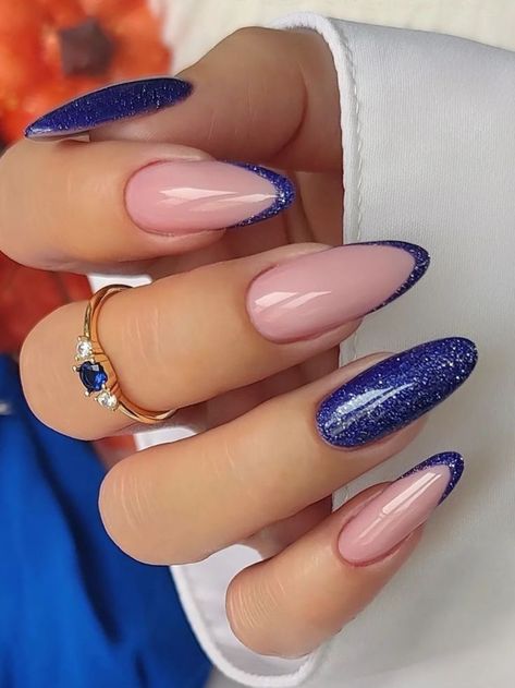 Blue Prom Nails, Dark Blue Nails, Navy Nails, Formal Nails, Punk Nails, Almond Acrylic Nails, Nail Art Ideas, Classy Nails, Chic Nails