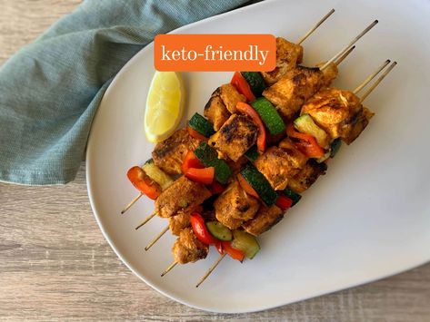 The Fast 800 Keto, Fast 800 Keto Recipes, Fast 800 Recipes, Lunches Under 300 Calories, Fast 800 Keto, Kimchi Chicken, The Fast 800, Keto Curry, Spicy Kimchi