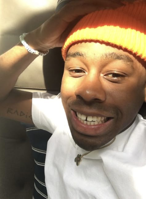 WHEN I SAW THIS ON HIS STORY I SCREENSHOTED IT SO FAST HIS SMILE IS LITERALLY EVERYTHING #tyler #tylerthecreator #golf #golflefleur #cute #smile #hot #iloveyou Tyler The Creator, Buzzfeed, Breaking News, To Share, The Creator, Orange, Yellow