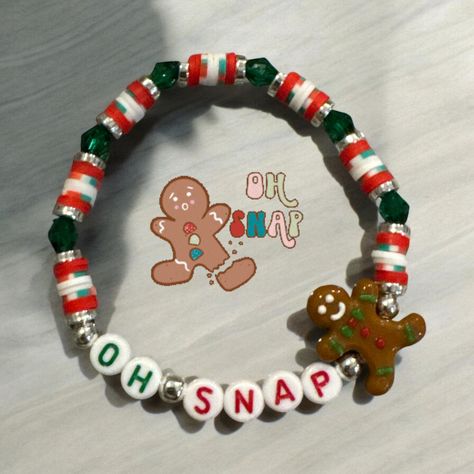 Christmas Kandi, Gingerbread Man Christmas, Oh Snap, Trendy Bracelets, Diy Bracelets Patterns, Christmas Bracelet, Bracelets Handmade Beaded, Bead Charm Bracelet, Keep Jewelry