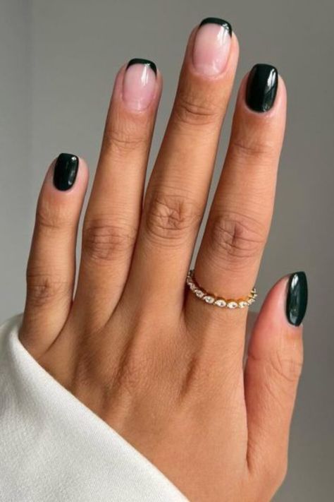 Cute Black Acrylic Nails Coffin Short, Black With Accent Nails, Natural And Black Nails, Beige Nails Black Tips, Black Nail Designs Natural Nails, Black Nails With Small Design, Black Nails Polish, Black Sns Nails Short, Matte Black Gel Nails