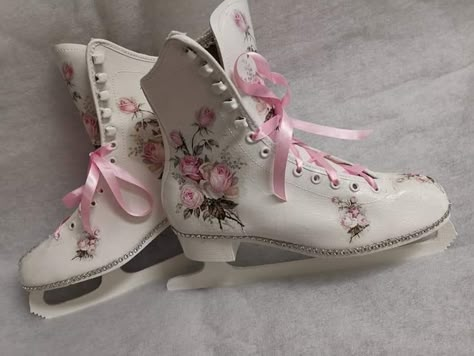 Custom Ice Skates, Ice Skating Coquette, Figure Ice Skates, Figure Skating Outfits, Ice Skating Outfit, Skating Aesthetic, Roller Skate Shoes, Winter Princess, The Cardigans