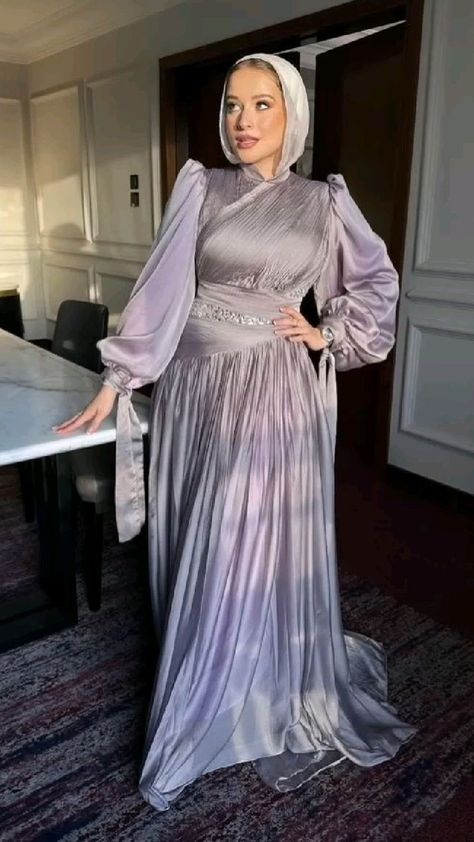 Soiree Outfits For Hijab, Hijabi Dresses Soiree, Soiree Dresses For Hijab, Dress Hijab Soiree, Event Dresses Classy, Hijab Soiree, Hijab Dress Party, Soiree Dress, Women Dresses Classy