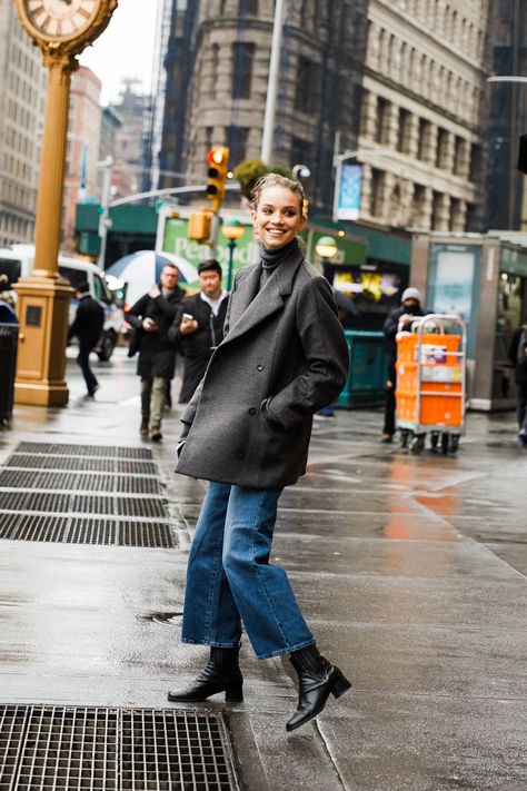 Winter Mode Outfits, New York Outfits, New York Street Style, Paris Mode, Paris Fashion Week Street Style, La Fashion Week, Looks Street Style, Street Style Winter, Street Style Paris