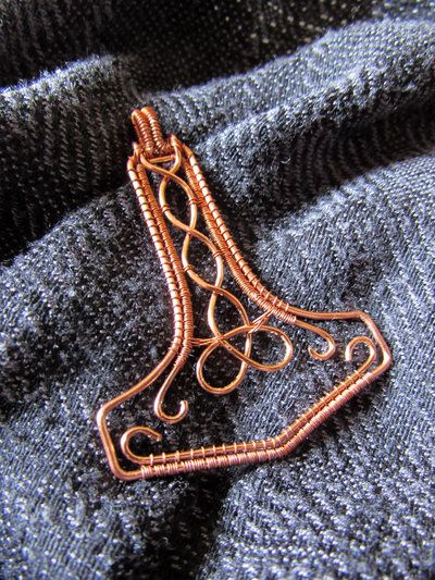 Copper Mjolnir (Thor's Hammer) by diana-irimie Wire Jewerly, Thor's Hammer Mjolnir, Mjolnir Pendant, Metal Jewelry Making, Wire Wrapping Diy, Thor's Hammer, Wire Jewelry Designs, Diy Wire Jewelry, Wire Work Jewelry