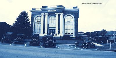 Carnegie Public Library Terrell Texas, Tyler Texas Downtown, Porterville Ca History, Heritage Museum, Daily Photo, Lone Star, Public Library, Vintage Pictures, Stars